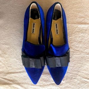 Vintage Never Worn Miu Miu Velvet Flats
